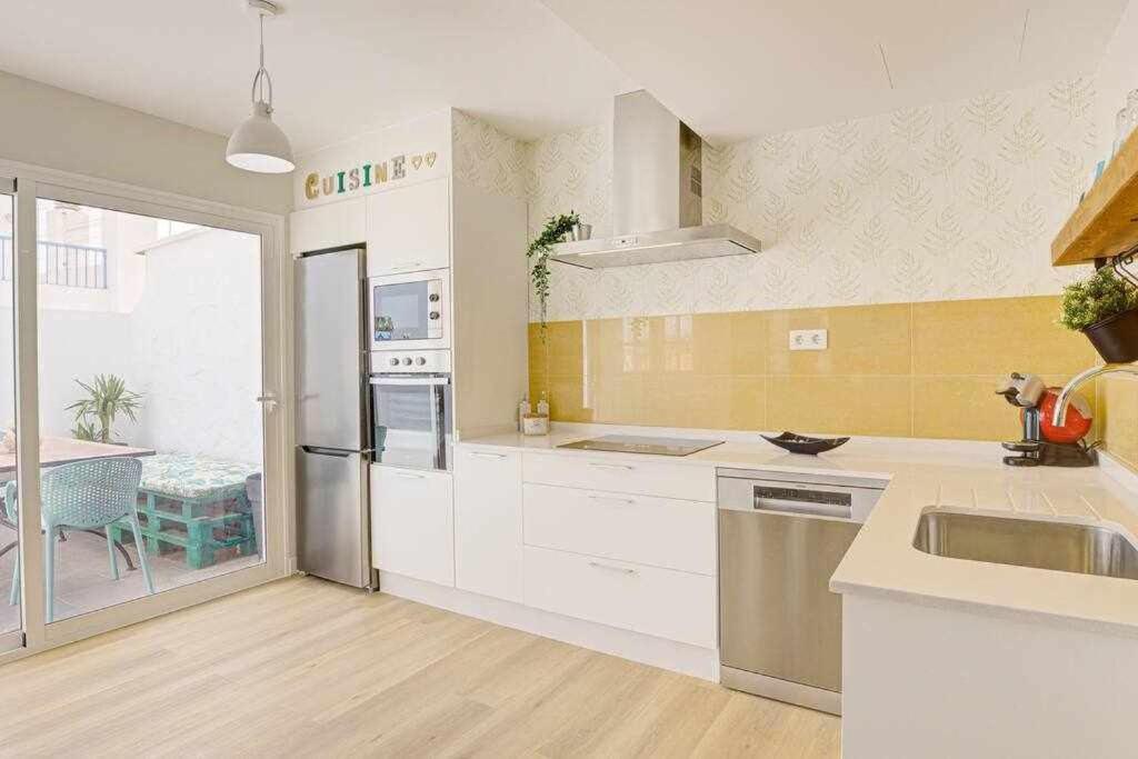 La Favorita Preciosa Villa Con Piscina Privada Corralejo Eksteriør billede